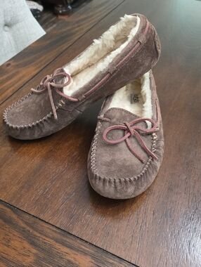 UGG Size 8 Brown Suede Moccasin Slippers with Shearling Lining